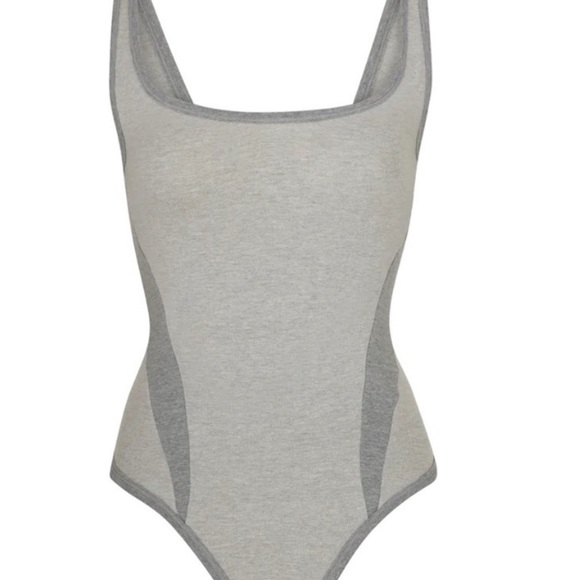 NWT SKIMS Outdoor Basics Tank Thong Bodysuit - Picture 2 of 2
